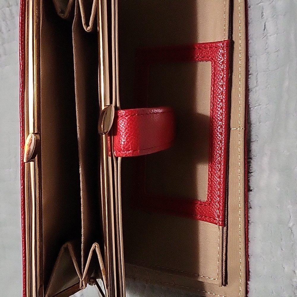 Purse - Picture 8 of 12